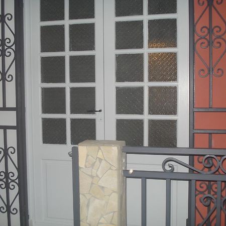 Riviere L'Or Appartement Saint-Joseph Ruang foto